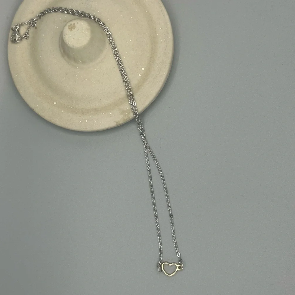 Harriet Ave Jewels Silver Heart Necklace